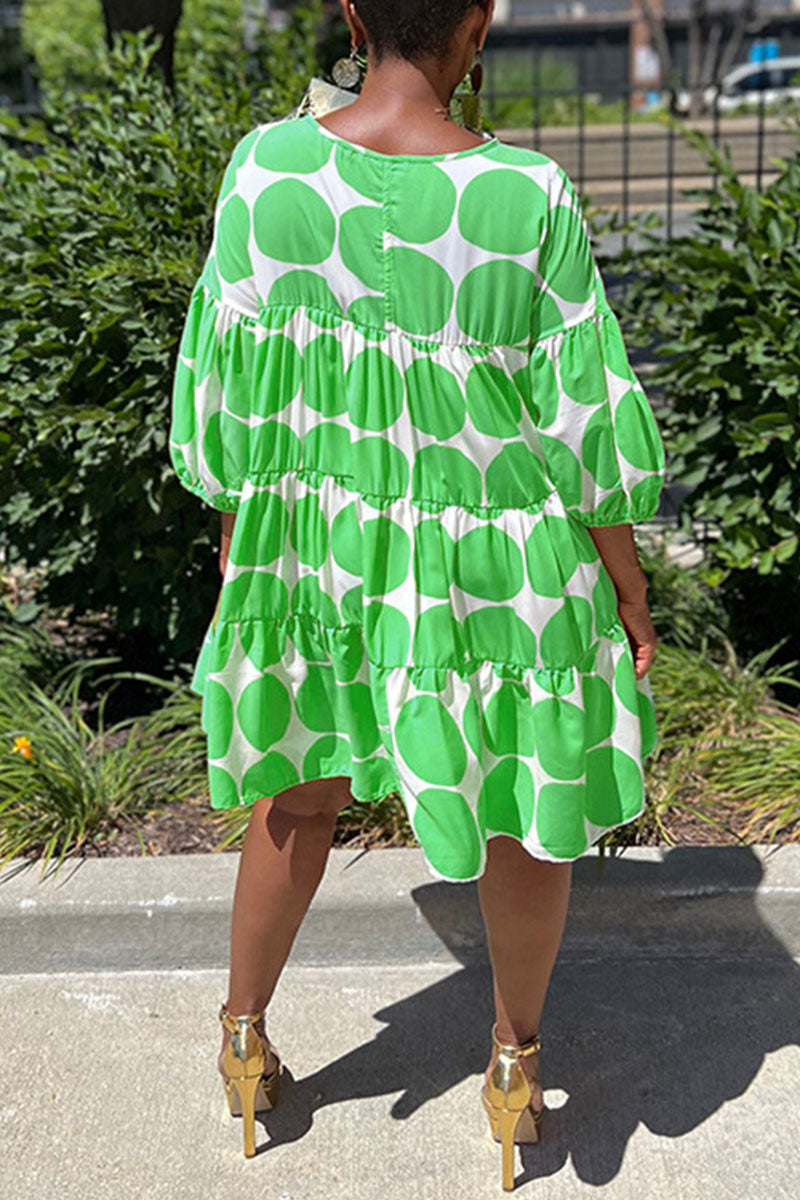 Well Tailored Dress with a Graceful Silhouette