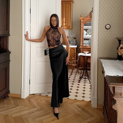 Effortlessly Elegant Top with a Timeless Design