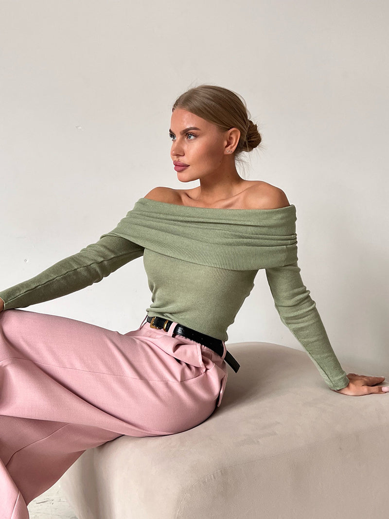 Classic Vintage Top with a Flattering Fit