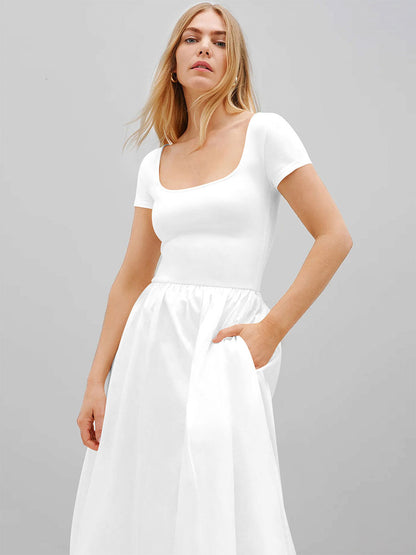 Classic Vintage Dress with a Flattering Fit