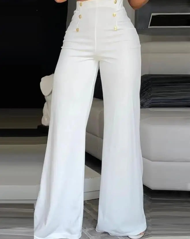 Classic Vintage Pants with a Flattering Fit