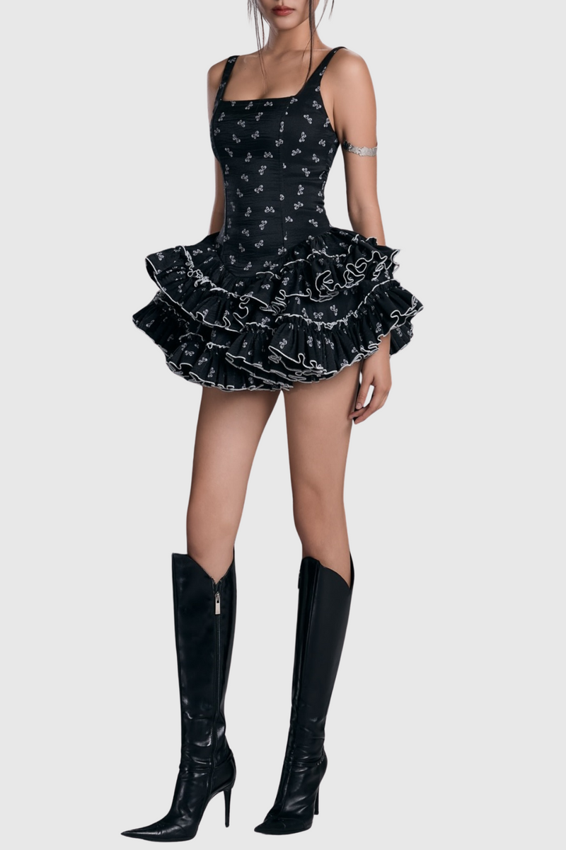 Classic Vintage & Enduringly Stylish Dress