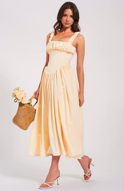 Classic Vintage Dress with a Flattering Fit