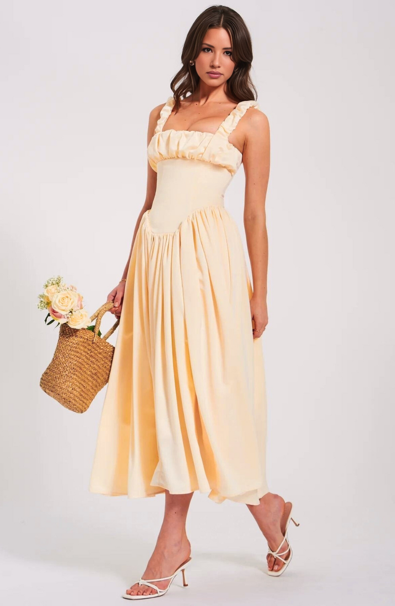 Classic Vintage Dress with a Flattering Fit