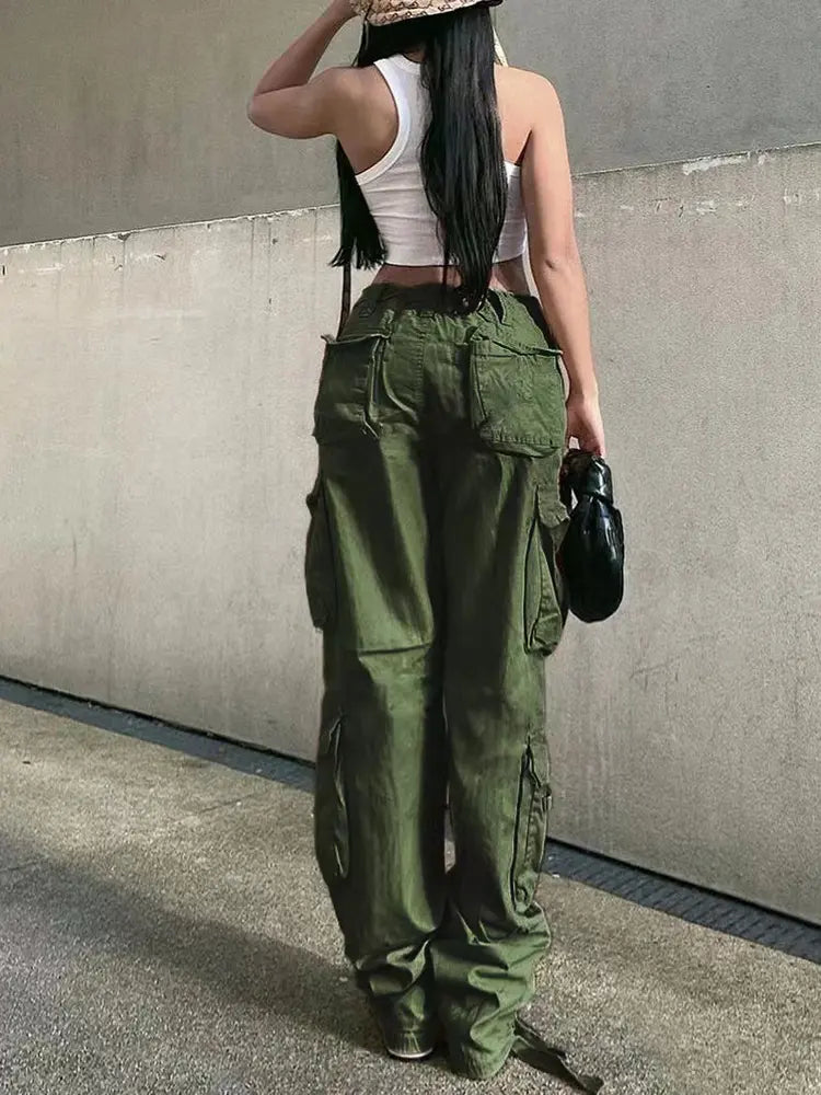 Beautifully Crafted Pants in a Classic Style