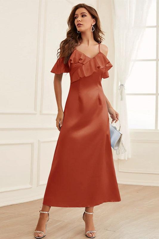 Gracefully Styled Dress for Any Occasion