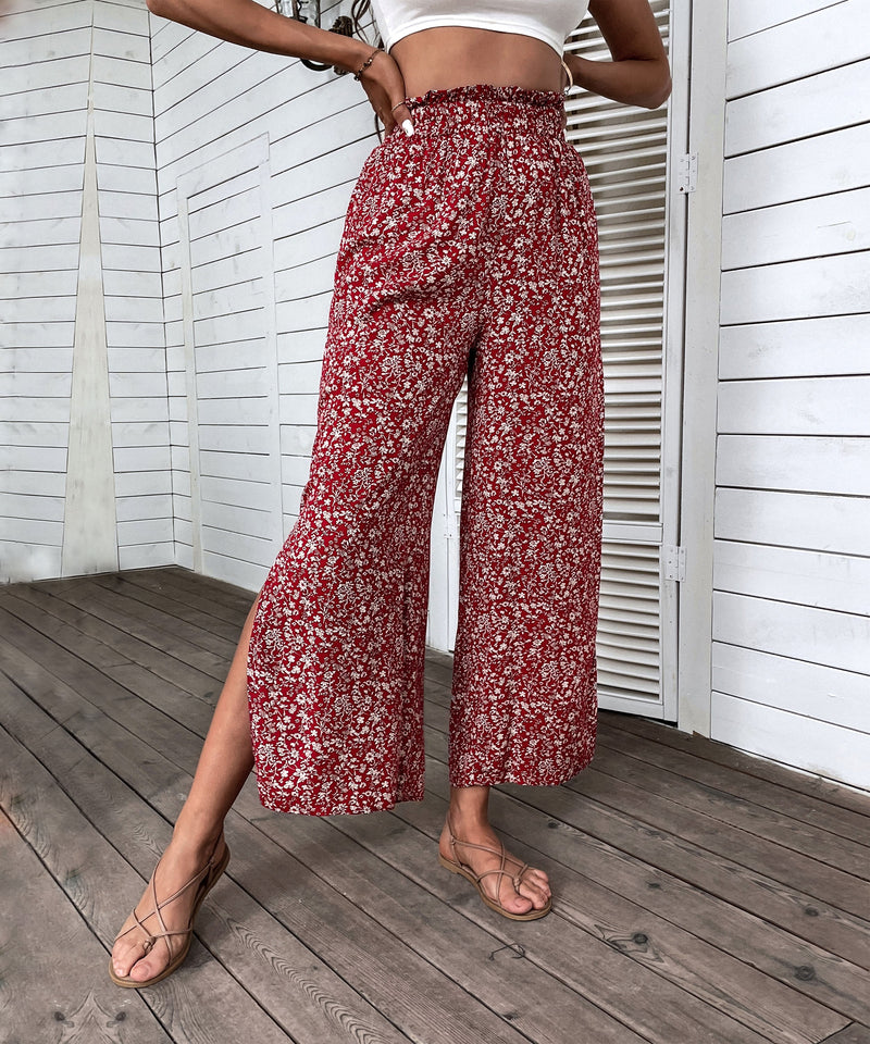 Elegantly Styled Pants for Everyday Wear