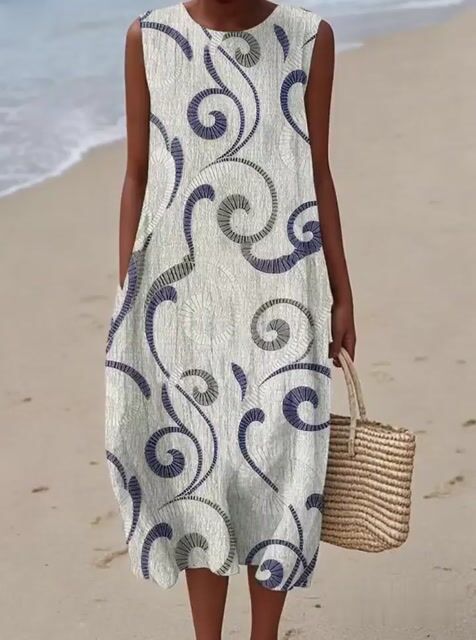 Classic Vintage & Enduringly Stylish Dress