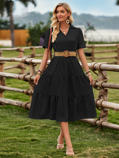 Effortlessly Elegant Dress with a Timeless Design