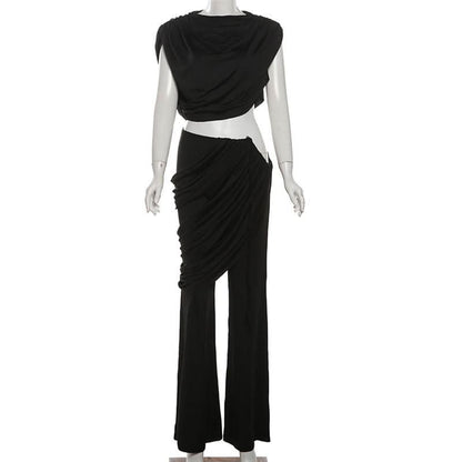 Sophisticated Garment with a Clean Classic Look