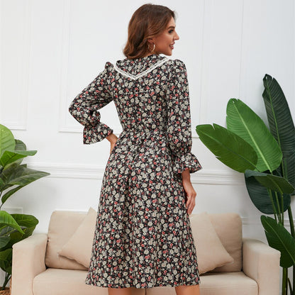 Classic Vintage & Enduringly Stylish Dress