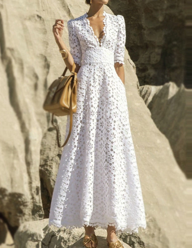 Classic Vintage & Enduringly Stylish Dress