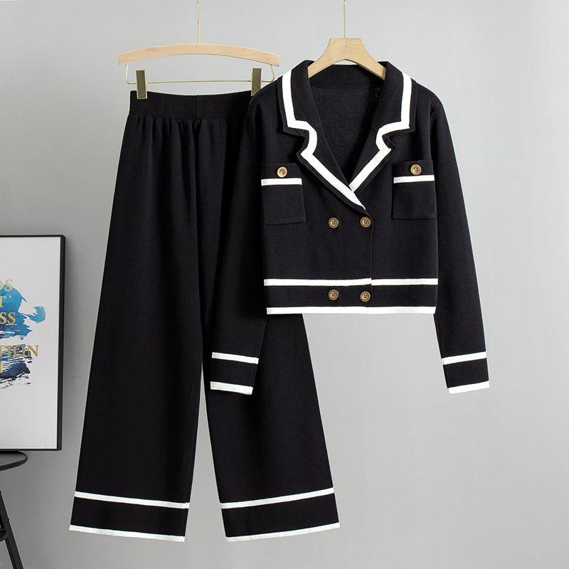 Classic Vintage Cardigan with a Flattering Fit