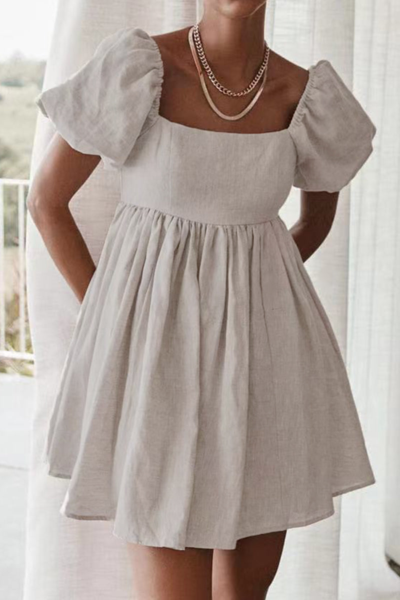 Sophisticated Dress with a Clean Classic Look