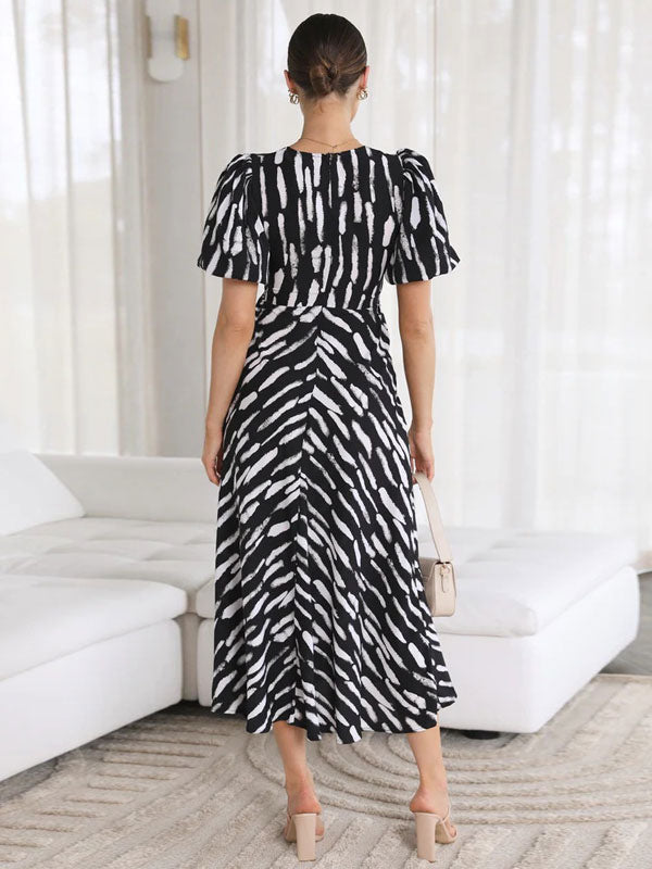 Polished Dress with an Effortless Classic Look