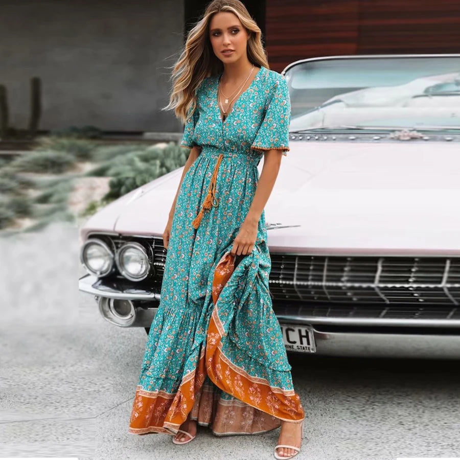 A Vintage Style Dress with Delicate Timeless Details