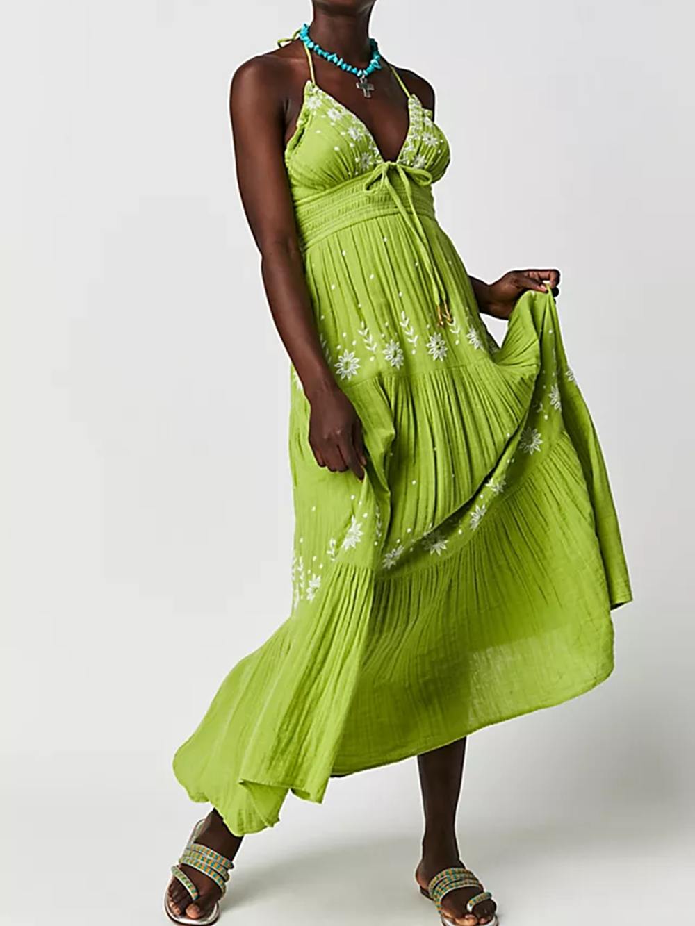 A Vintage Style Dress with Delicate Timeless Details