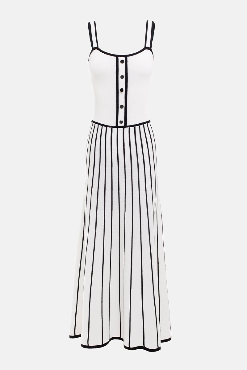 Sophisticated Dress with a Clean Classic Look