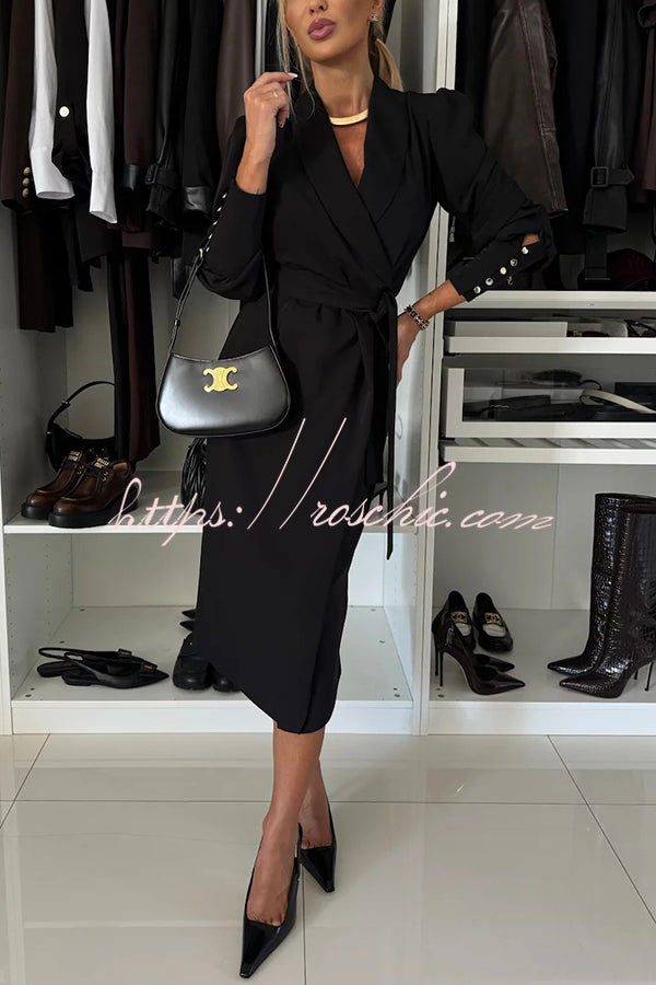 Beautifully Crafted Dress in a Classic Style