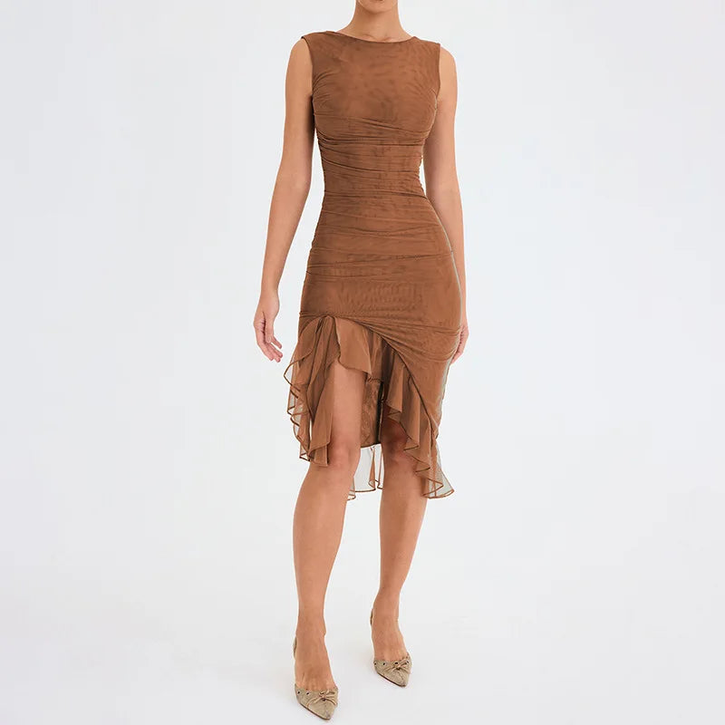 Gracefully Styled Dress for Any Occasion