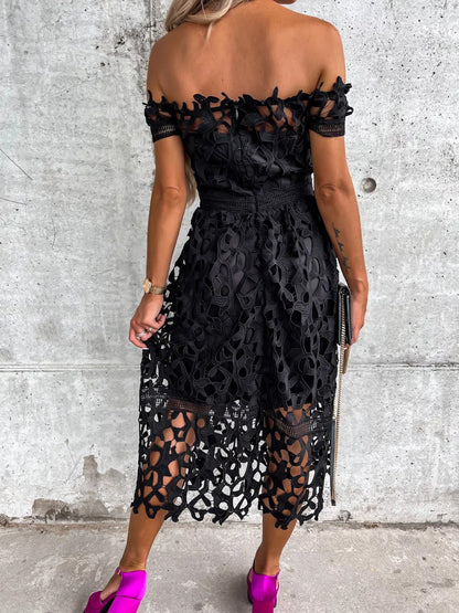 Elegantly Styled Dress for Everyday Wear