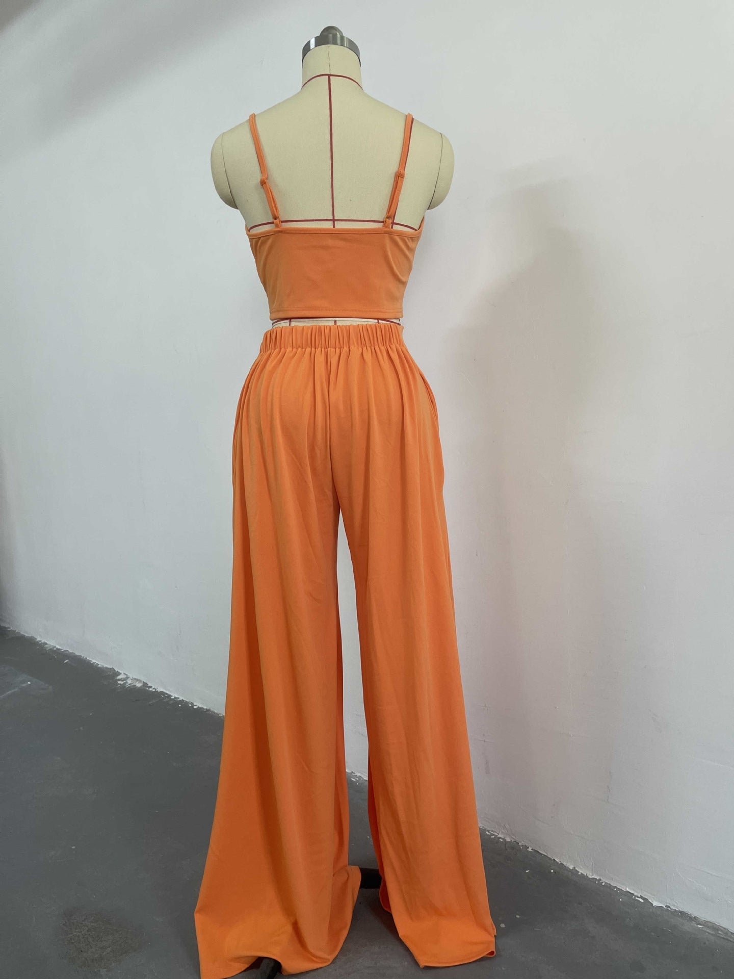 Classic Vintage Pants with a Flattering Fit
