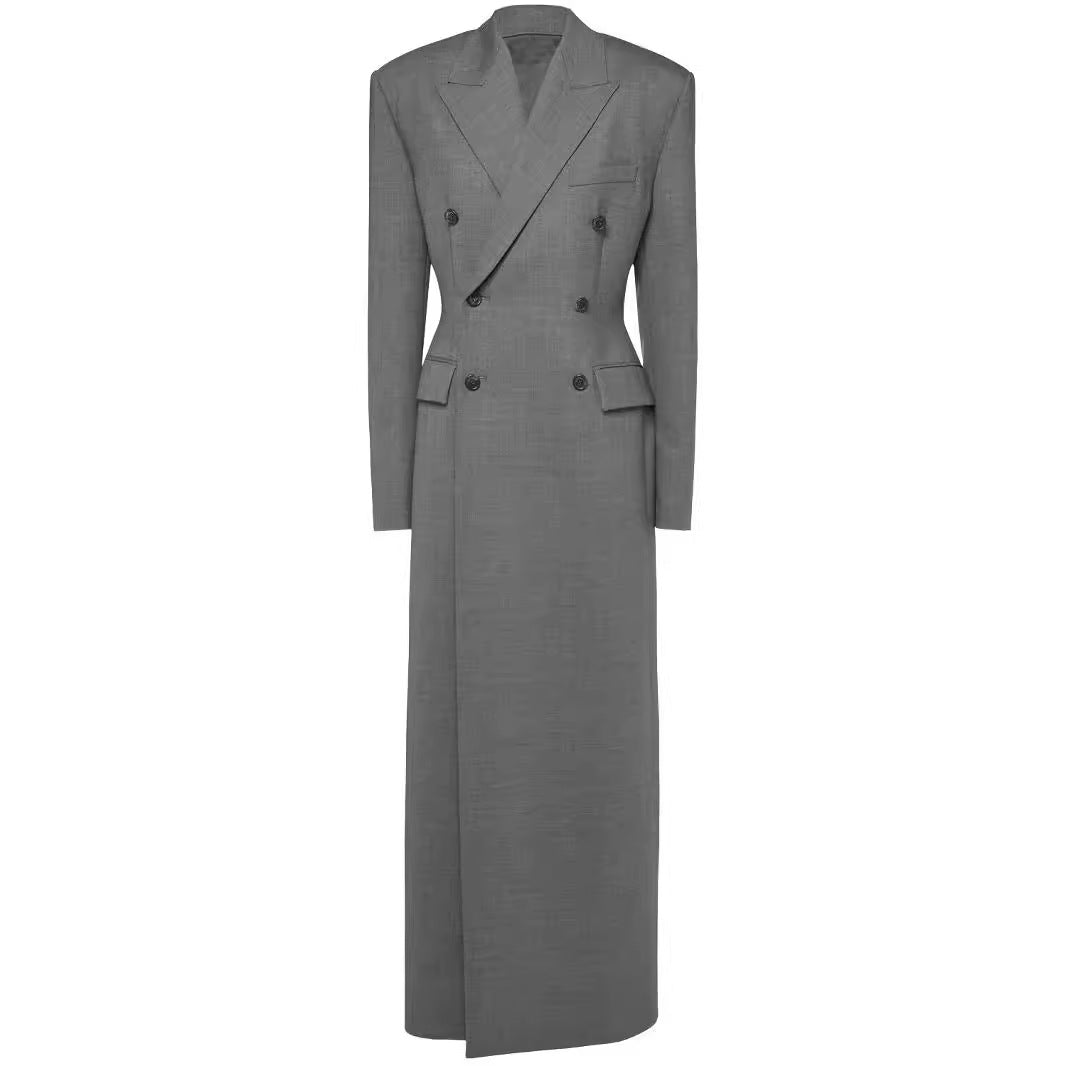 Gracefully Styled Jacket for Any Occasion