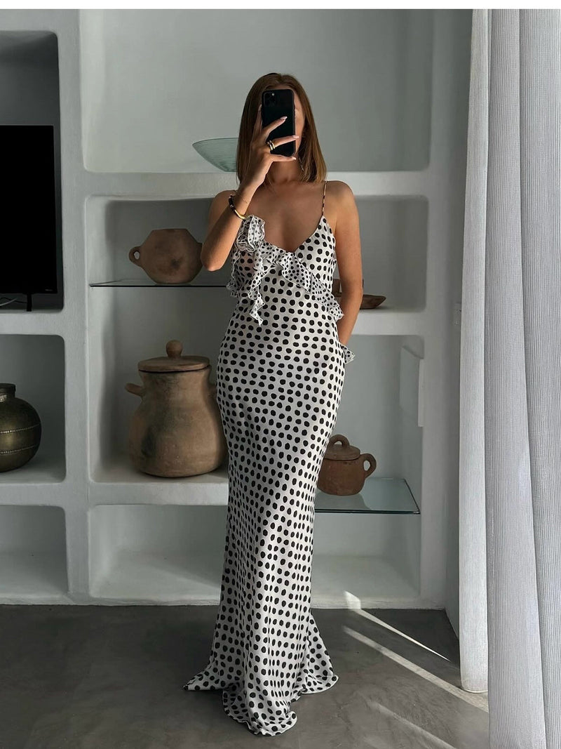 Polished Dress with an Effortless Classic Look