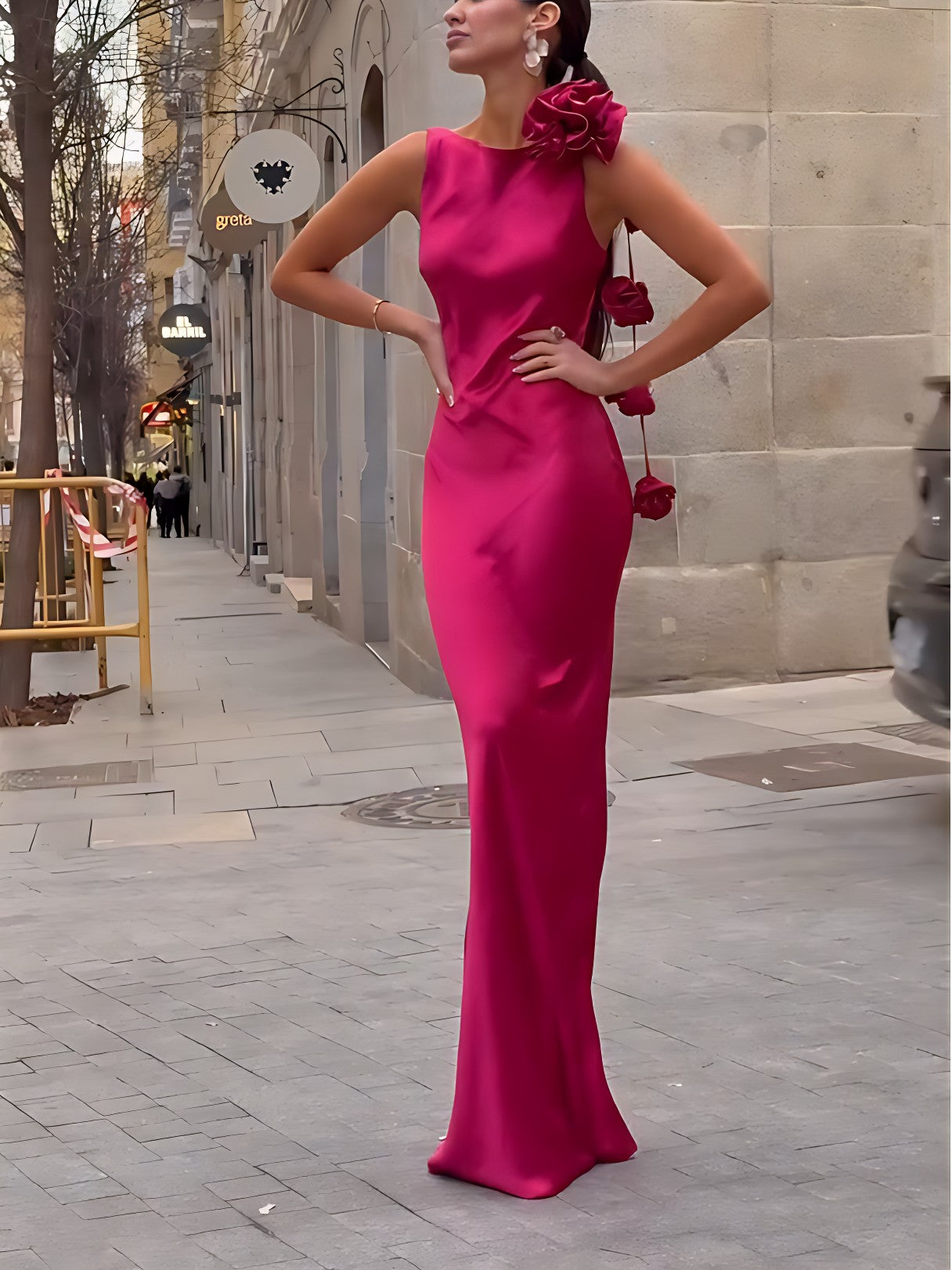 Sophisticated Dress with a Clean Classic Look