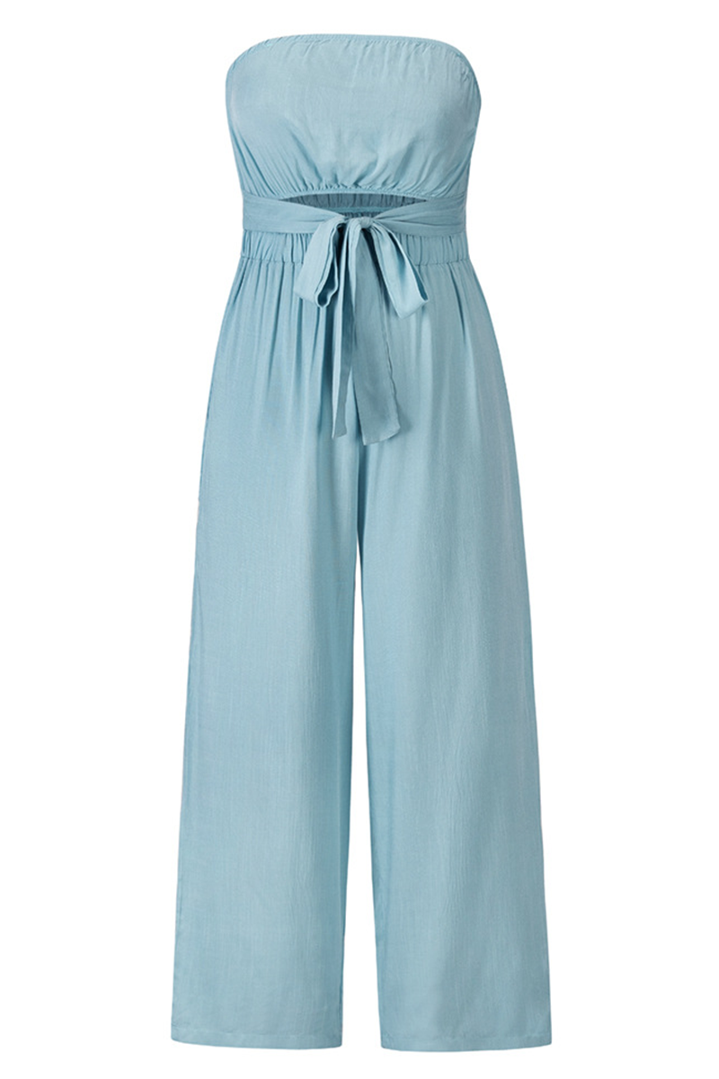 Well Tailored Garment with a Graceful Silhouette