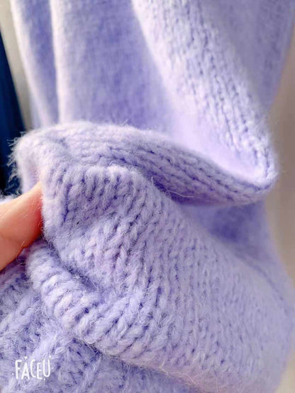 Effortlessly Elegant Sweater with a Timeless Design