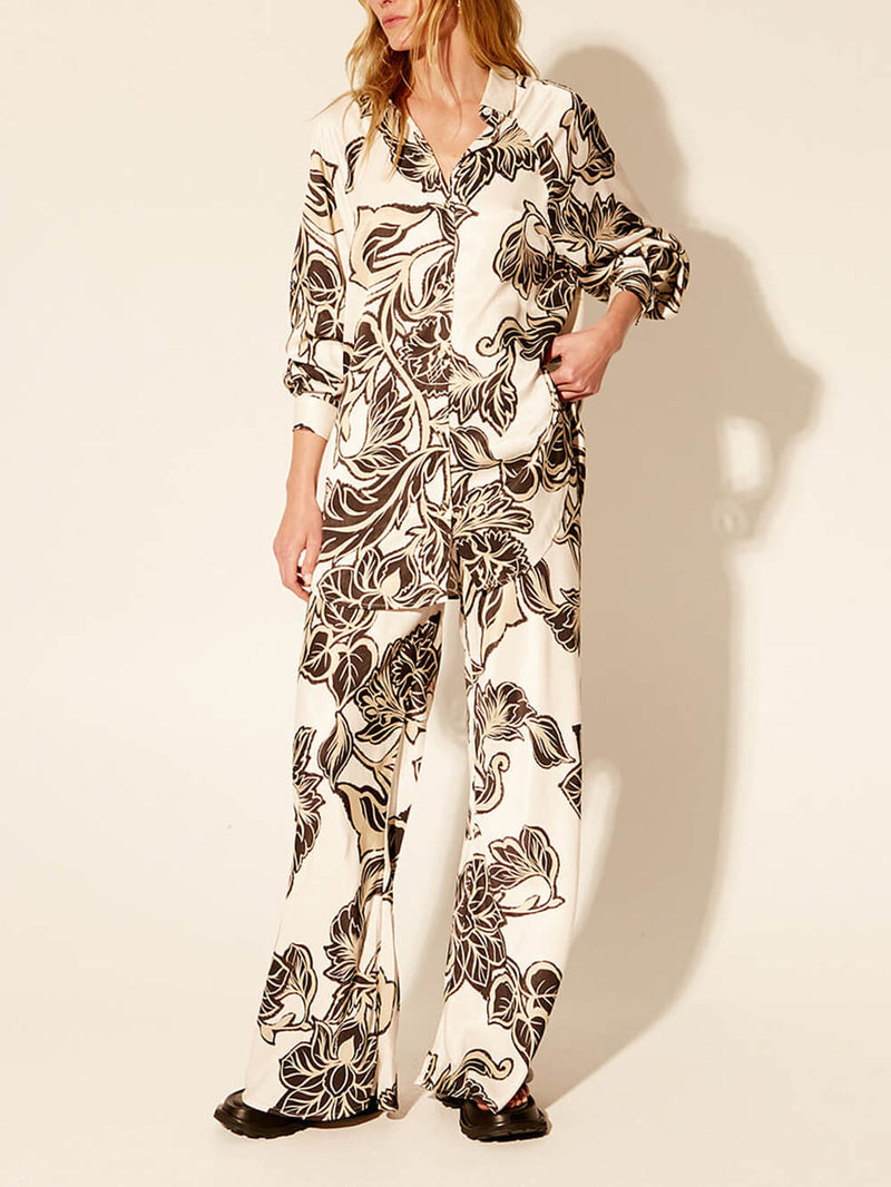 Polished Pants with an Effortless Classic Look