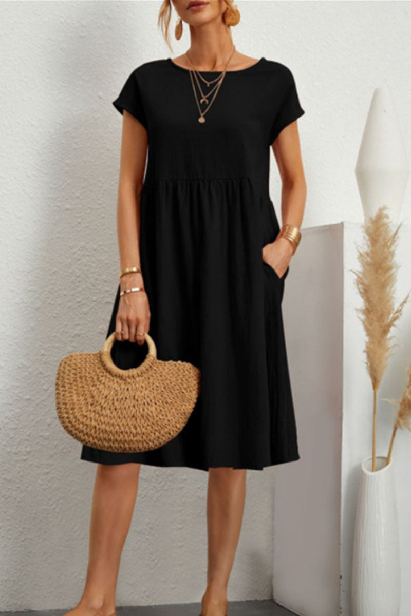 Well Tailored Dress with a Graceful Silhouette