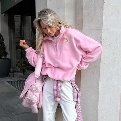 Classic Vintage Pullover with a Flattering Fit