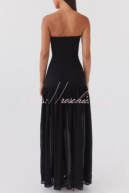 Sophisticated Dress with a Clean Classic Look