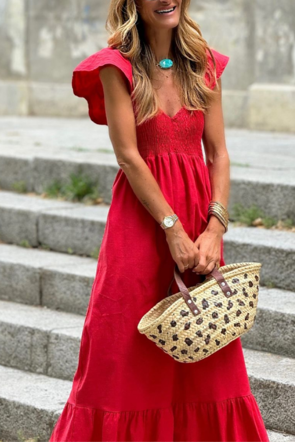 Polished Dress with an Effortless Classic Look