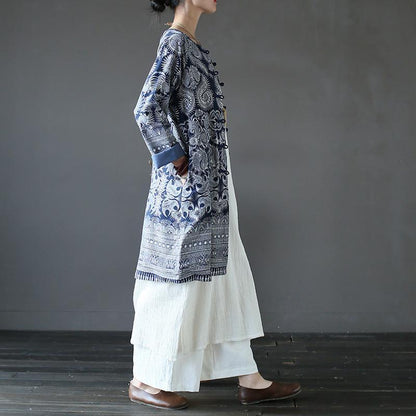Well Tailored Cardigan with a Graceful Silhouette