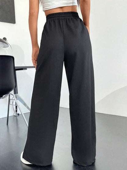 Beautifully Finished Pants in a Timeless Design