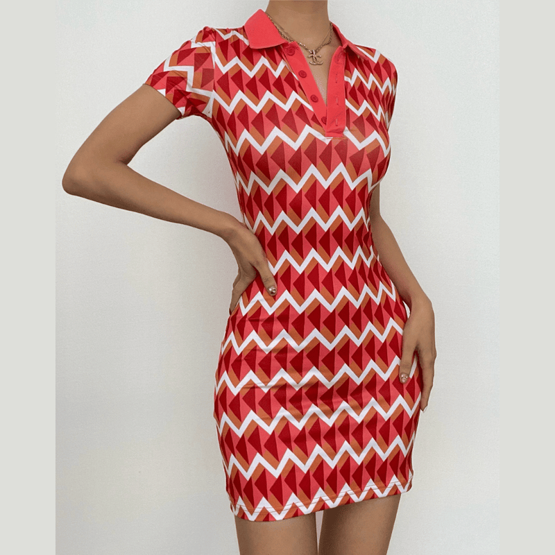 Well Tailored Dress with a Graceful Silhouette