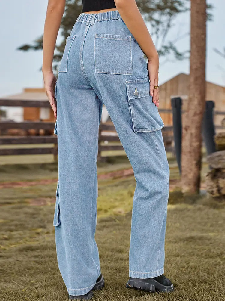 Elegantly Styled Pants for Everyday Wear