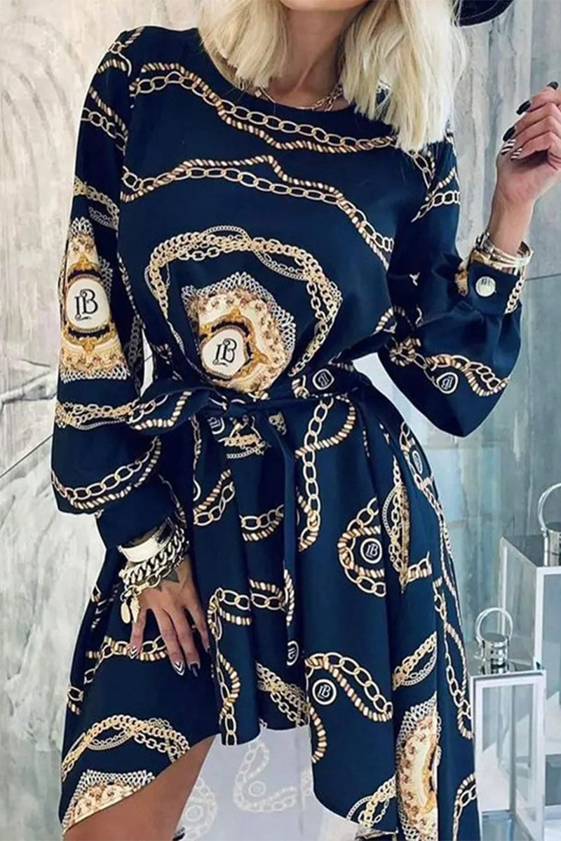 Classic Vintage & Enduringly Stylish Dress