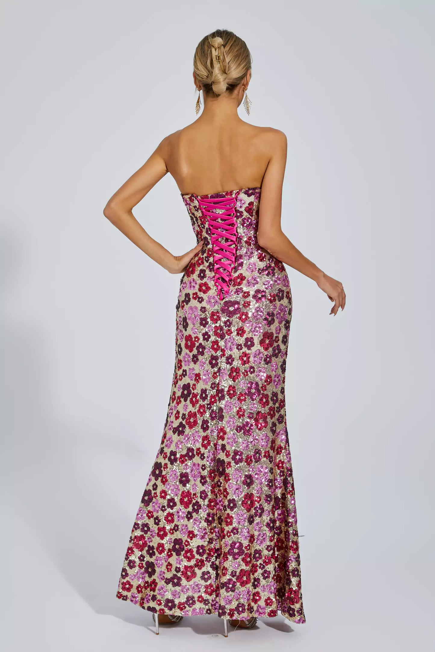 Classic Vintage & Enduringly Stylish Dress