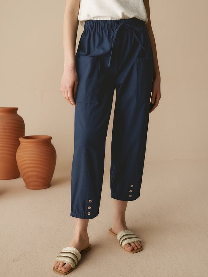 Polished Pants with an Effortless Classic Look