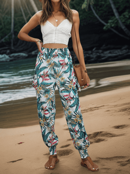 Elegantly Styled Pants for Everyday Wear