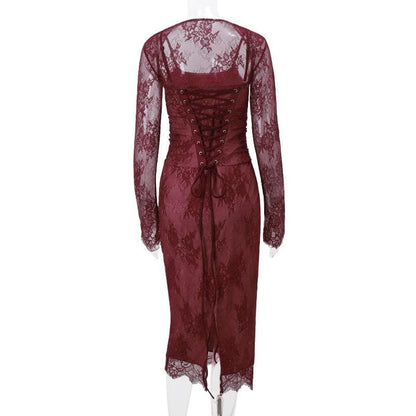 Classic Vintage Dress with a Flattering Fit