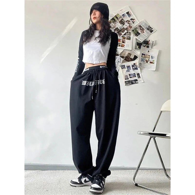 Sophisticated Pants with a Clean Classic Look