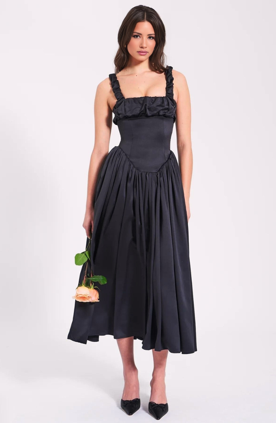 Classic Vintage Dress with a Flattering Fit