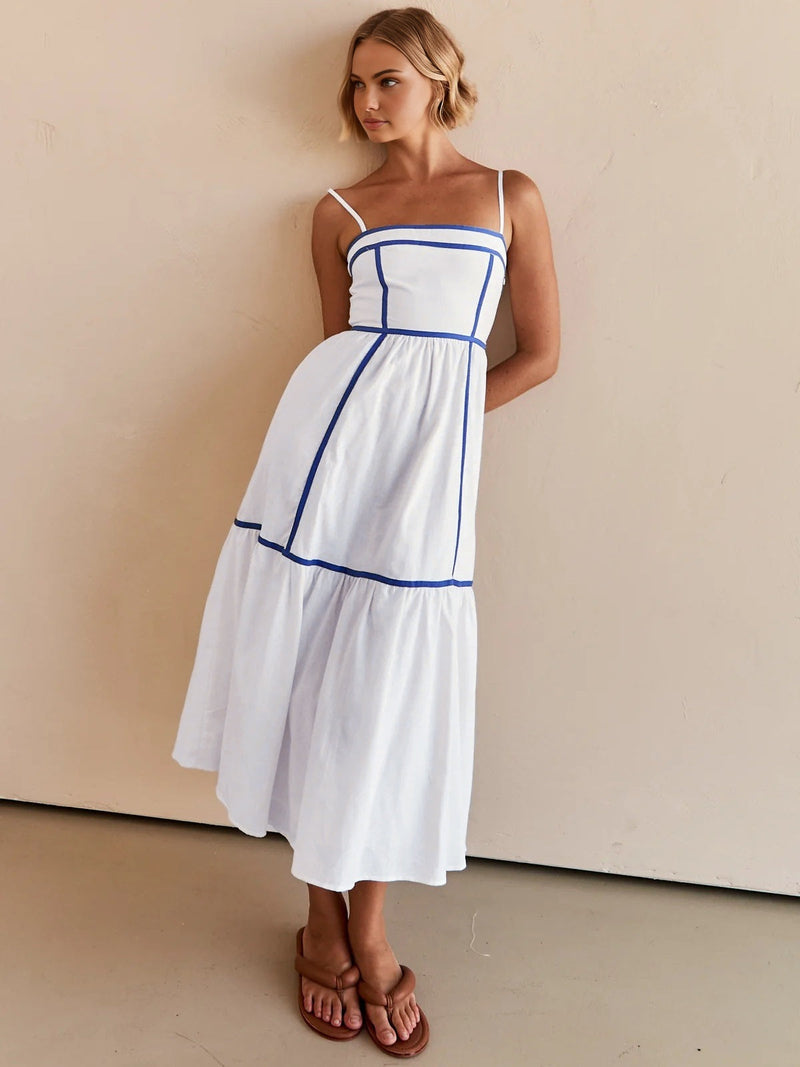Gracefully Styled Dress for Any Occasion