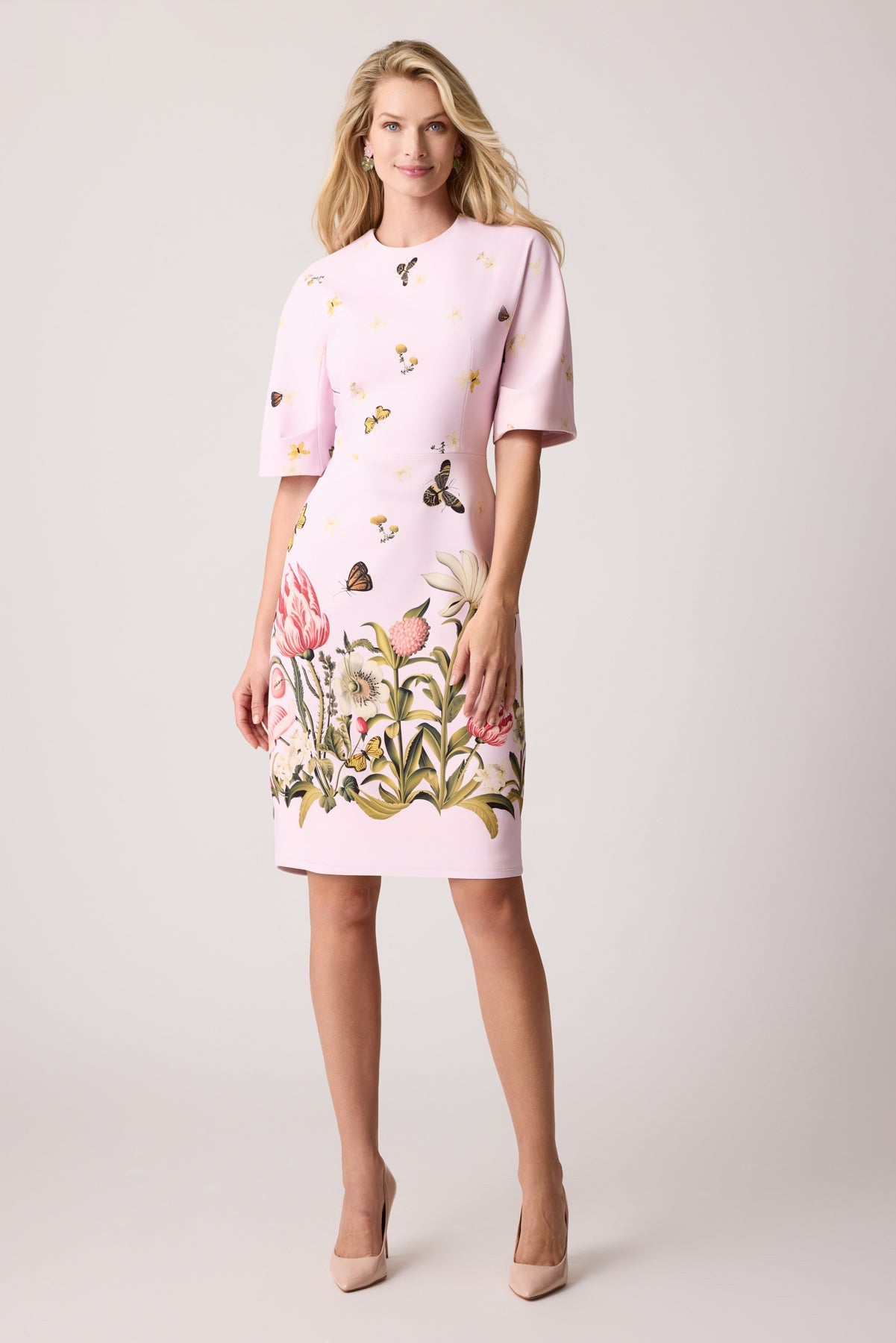 Classic Vintage Dress with a Flattering Fit