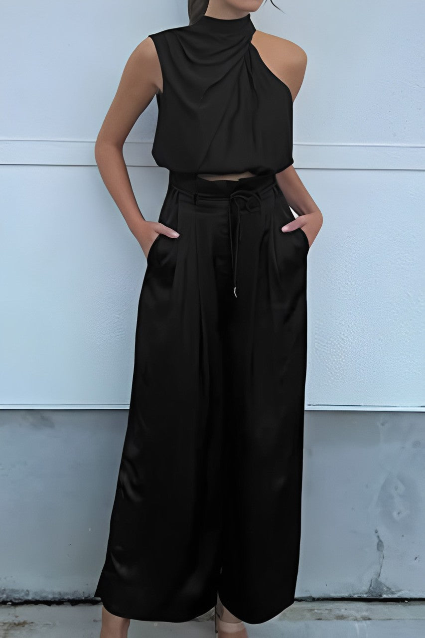 Effortlessly Elegant Pants with a Timeless Design